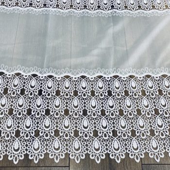 Applikált, dupla soros flitteres, fehér, 280 cm